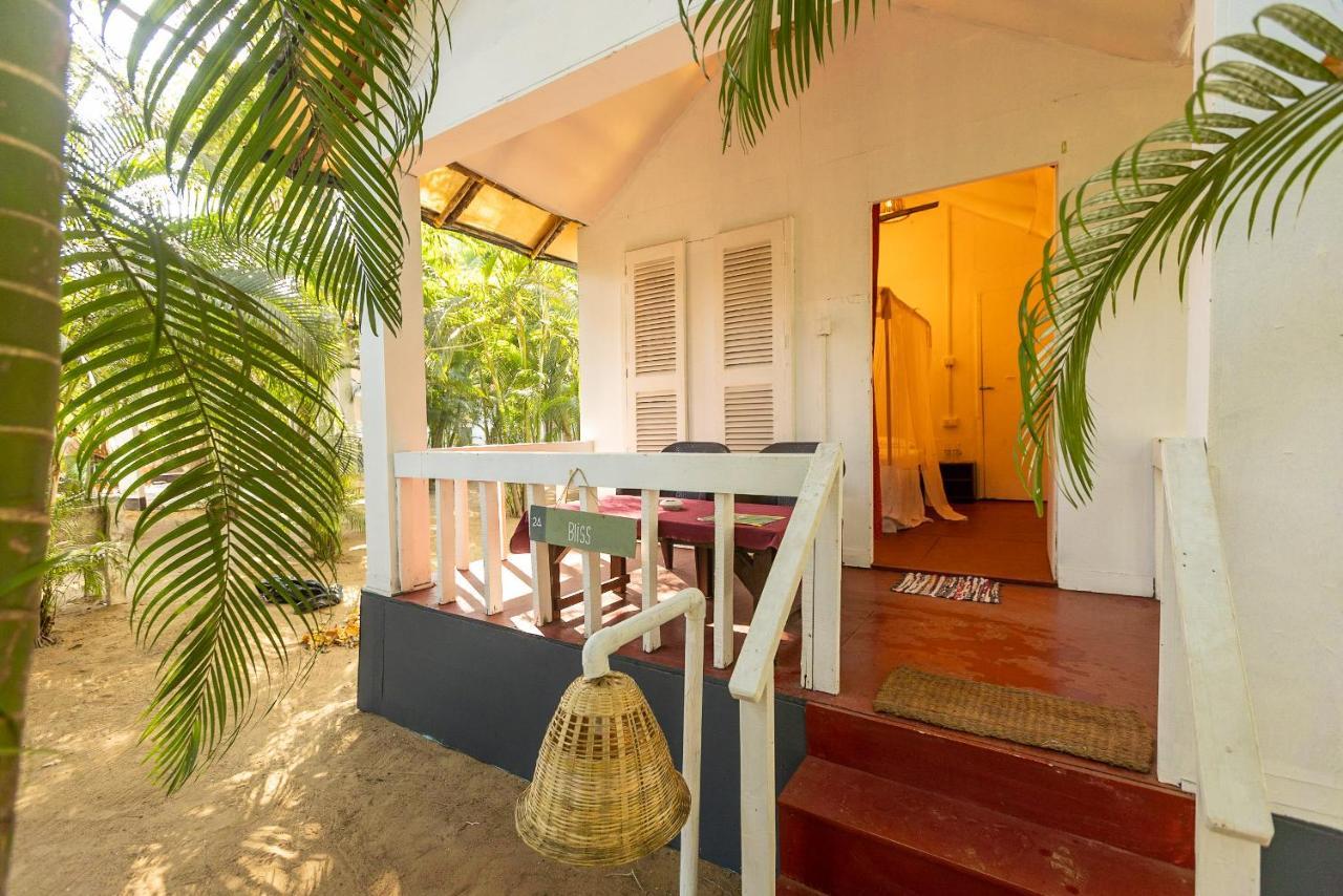 Feather Touch Hotels And Resorts Palolem Exteriör bild