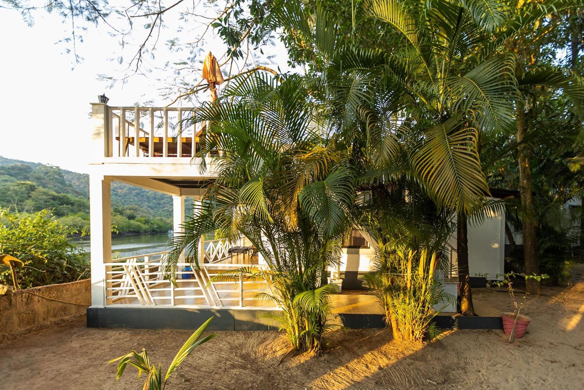 Feather Touch Hotels And Resorts Palolem Exteriör bild
