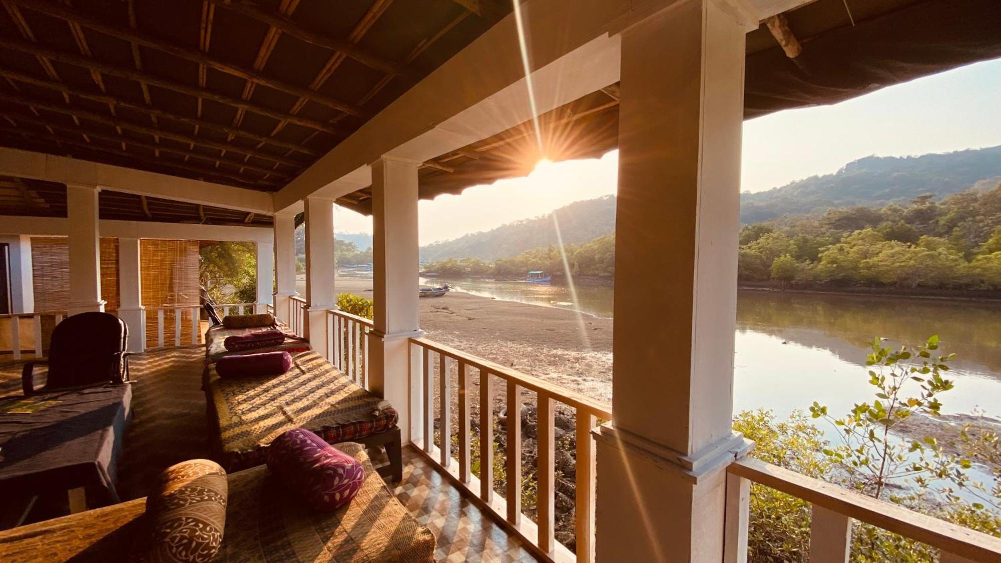 Feather Touch Hotels And Resorts Palolem Exteriör bild